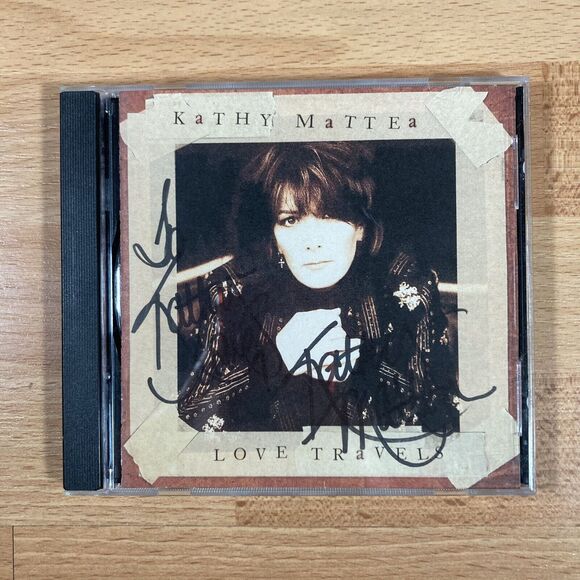 Kathy Mattea - Love Travels (CD, 1997) SIGNED / Autographed Vintage Album - Picture 1 of 5